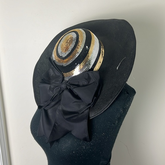 Whitehall & Shon chic Sliver Gold Metallic Hat - Picture 3 of 15